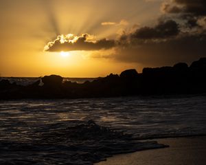 Preview wallpaper sea, sunset, dusk, beach, waves