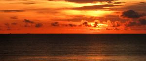 Preview wallpaper sea, sunset, horizon, dark, sky