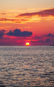 Preview wallpaper sea, sunset, horizon, sky, evening