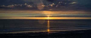 Preview wallpaper sea, sunset, horizon, sky, water, clouds