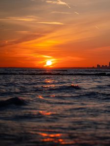 Preview wallpaper sea, sunset, horizon, sun, dark