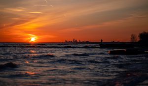 Preview wallpaper sea, sunset, horizon, sun, dark