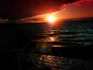 Preview wallpaper sea, sunset, night, pretty, waves