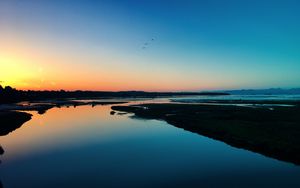 Preview wallpaper sea, sunset, shore, birds