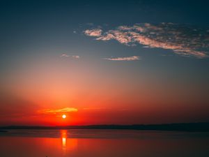 Preview wallpaper sea, sunset, skyline, sky