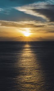 Preview wallpaper sea, sunset, sun, horizon, ripples, waves