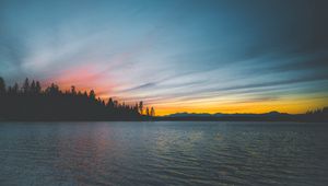 Preview wallpaper sea, sunset, trees, shore