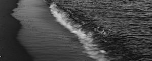 Preview wallpaper sea, surf, bw, foam, coast, sand, dark