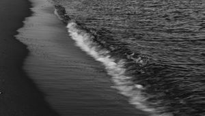 Preview wallpaper sea, surf, bw, foam, coast, sand, dark