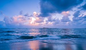 Preview wallpaper sea, surf, horizon, sunset, clouds, philippines