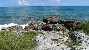 Preview wallpaper sea, surf, rocks, horizon, sky