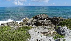 Preview wallpaper sea, surf, rocks, horizon, sky