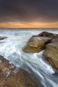 Preview wallpaper sea, surf, stones, horizon, waves