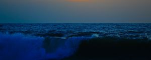 Preview wallpaper sea, surf, waves, sky, sunset