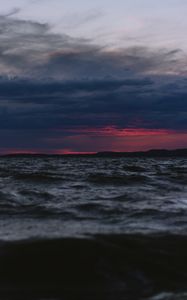 Preview wallpaper sea, twilight, horizon, waves, clouds, evening, dark