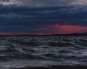 Preview wallpaper sea, twilight, horizon, waves, clouds, evening, dark