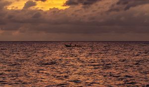 Preview wallpaper sea, water, boat, clouds, sky, twilight