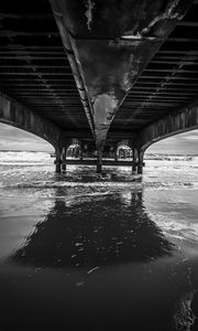 Preview wallpaper sea, water, bridge, bw