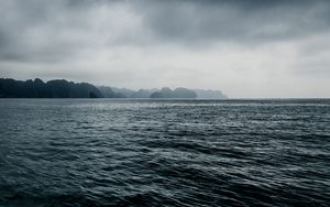 Preview wallpaper sea, water, fog, clouds, gloomy