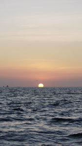 Preview wallpaper sea, water, horizon, sun, sunset