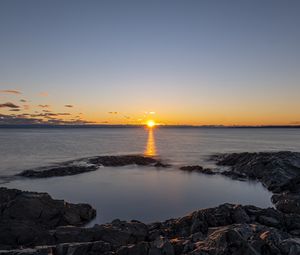 Preview wallpaper sea, water, horizon, sun, sunset, nature