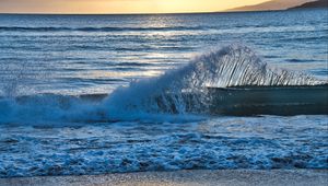 Preview wallpaper sea, water, wave, spray