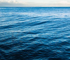 Preview wallpaper sea, water, waves, surface