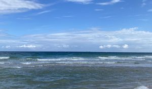 Preview wallpaper sea, water, waves, shore, landscape