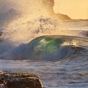 Preview wallpaper sea, wave, spray, water