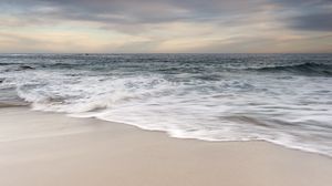 Preview wallpaper sea, waves, beach, tide, horizon