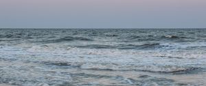 Preview wallpaper sea, waves, beach, moon, reflection