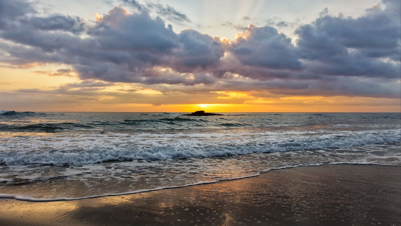 Wallpaper sea, waves, beach, horizon, sunset, clouds