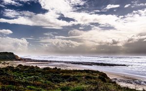 Preview wallpaper sea, waves, beach, clouds