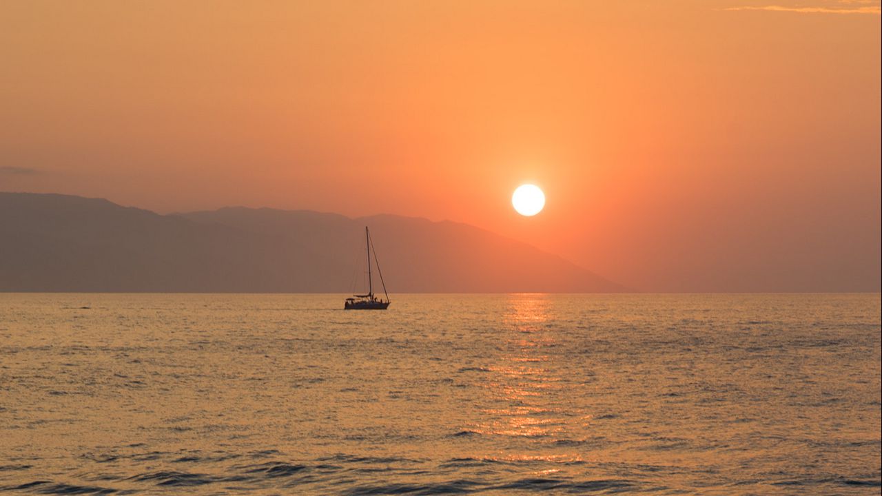 Wallpaper sea, waves, boat, sun, sunset