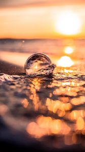 Preview wallpaper sea, waves, bubble, foam, sunset