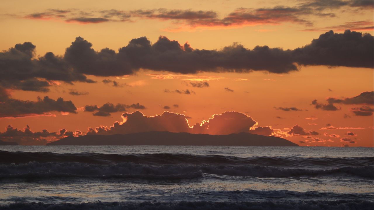 Wallpaper sea, waves, clouds, sky, sunset