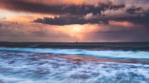 Preview wallpaper sea, waves, clouds, sunset, dusk