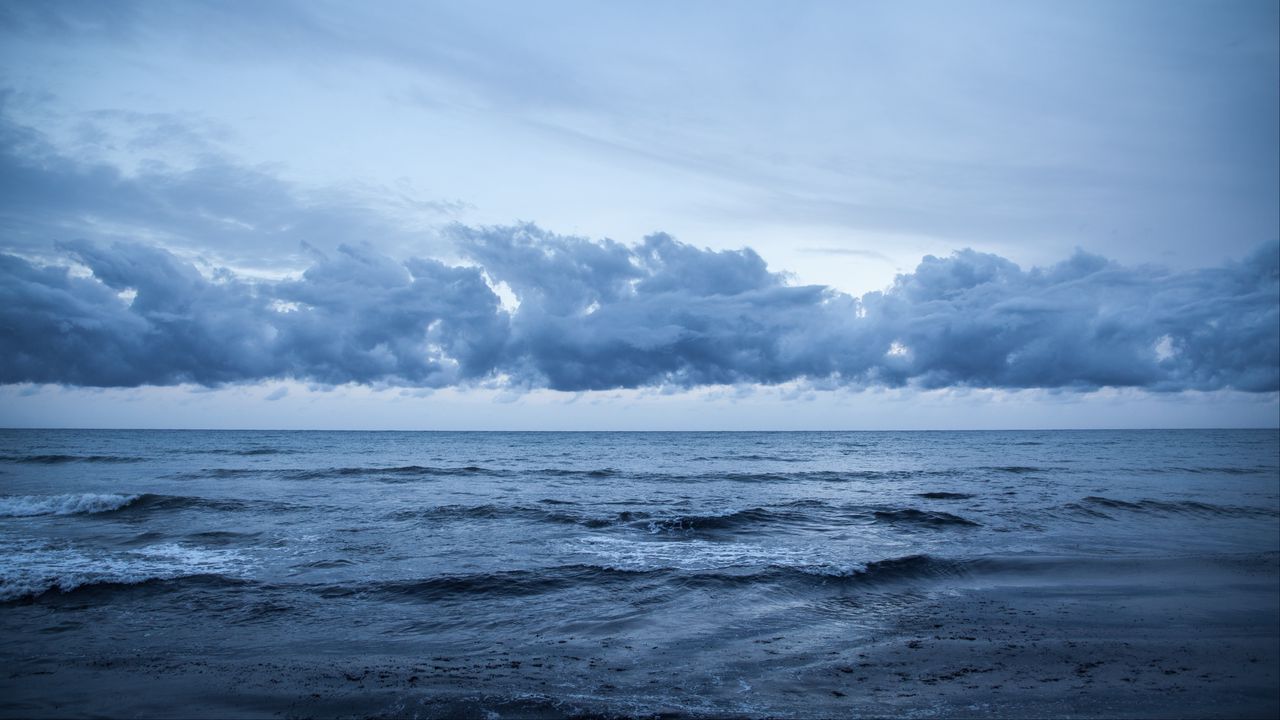 Wallpaper sea, waves, clouds, horizon, blue