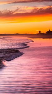 Preview wallpaper sea, waves, decline, coast, evening, water, city