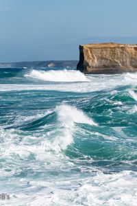 Preview wallpaper sea, waves, foam, landscape, rock