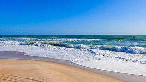 Preview wallpaper sea, waves, foam, beach, shore, sand, nature