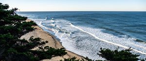 Preview wallpaper sea, waves, foam, landscape, shore, beach