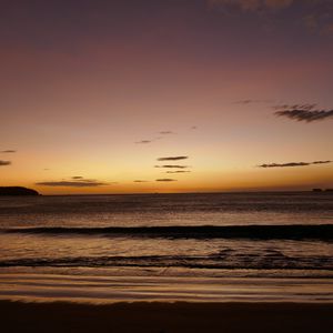 Preview wallpaper sea, waves, horizon, sunset, sky, dark