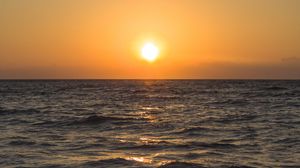 Preview wallpaper sea, waves, horizon, sunset, dark