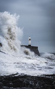 Preview wallpaper sea, waves, lighthouse, storm, water, spray