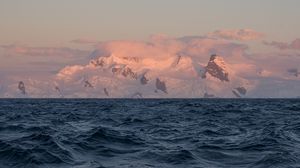 Preview wallpaper sea, waves, mountains, clouds
