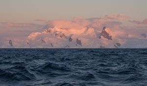 Preview wallpaper sea, waves, mountains, clouds