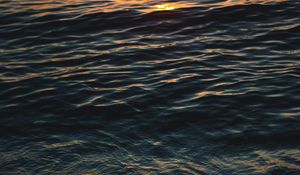 Preview wallpaper sea, waves, reflections, beach