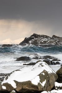 Preview wallpaper sea, waves, rocks, stones, snow