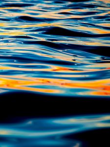 Preview wallpaper sea, waves, shadows, glare, macro, nature